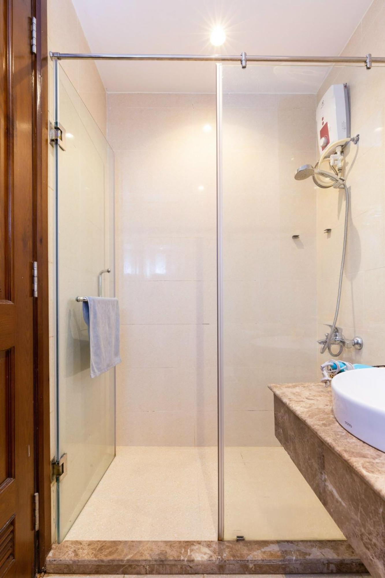 Sky Homes Near Airport Bandar Ho Chi Minh Luaran gambar